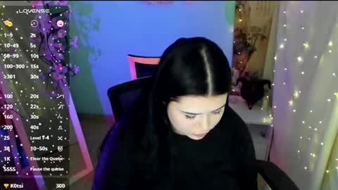 Snapshot of naomivibes chatting on June 18, 9:14 am Naomi online show from June 18, 9:14 am