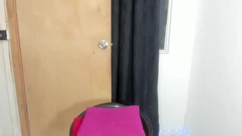 naomiwildburn online show from March 5, 4:02 pm