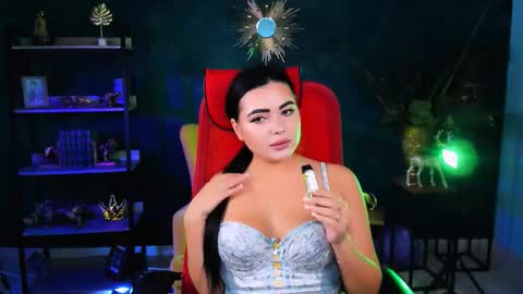 naomiwilsons online show from November 14, 8:46 am