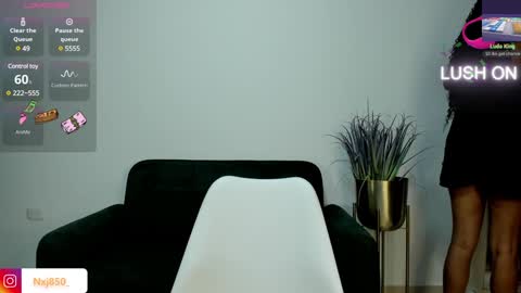 Snapshot of naomixjones1 chatting on January 12, 9:08 pm Naomi online show from January 12, 9:08 pm