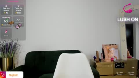 Snapshot of naomixjones1 chatting on January 30, 10:51 pm Naomi online show from January 30, 10:51 pm