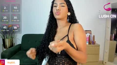 Snapshot of naomixjones1 chatting on March 8, 8:57 pm Naomi online show from March 8, 8:57 pm