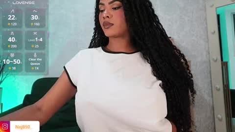 Naomi     online show from March 16, 3:34 am