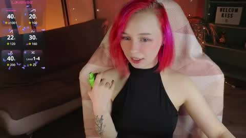 Naomi online show from February 8, 8:34 pm