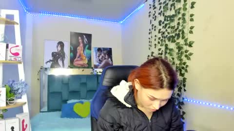 naomy online show from February 9, 6:26 pm