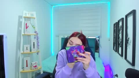 naomy_sex_69 online show from November 12, 1:39 am