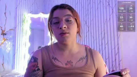 Naomy  online show from April 2, 3:26 am