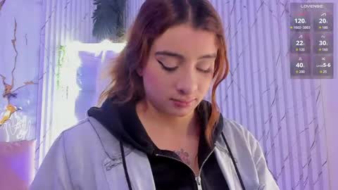 Naomy  online show from April 13, 3:45 am