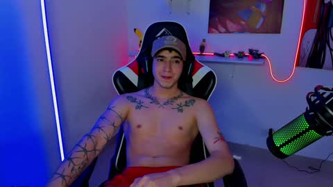 sebastian online show from February 7, 11:34 am