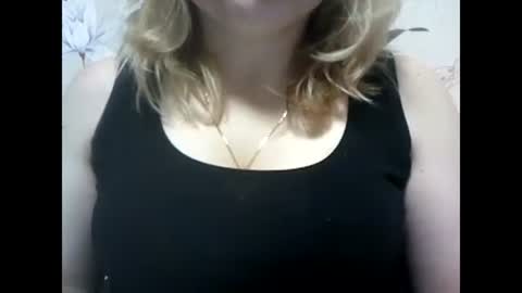 Snapshot of narcisjill chatting on December 11, 2:11 pm NarcisJill online show from December 11, 2:11 pm