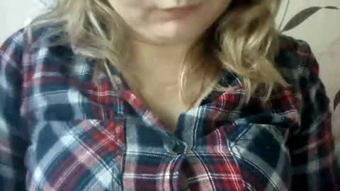 Snapshot of narcisjill chatting on December 12, 12:22 pm NarcisJill online show from December 12, 12:22 pm