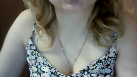 Snapshot of narcisjill chatting on February 3, 6:24 am NarcisJill online show from February 3, 6:24 am