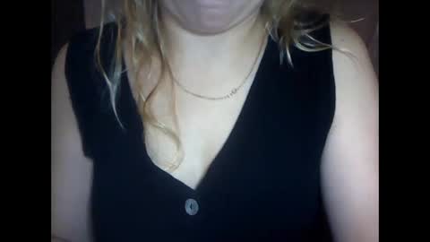 Snapshot of narcisjill chatting on October 21, 8:20 pm NarcisJill online show from October 21, 8:20 pm