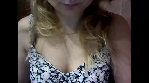 Snapshot of narcisjill chatting on November 13, 10:36 am NarcisJill online show from November 13, 10:36 am