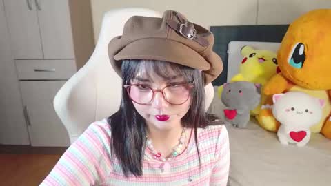 Snapshot of naree_masaki chatting on January 14, 1:28 pm Naree online show from January 14, 1:28 pm