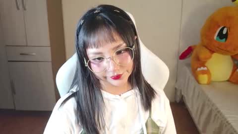 Snapshot of naree_masaki chatting on February 8, 9:45 am Naree online show from February 8, 9:45 am