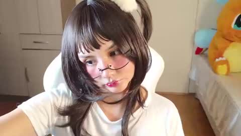 Snapshot of naree_masaki chatting on July 8, 12:20 pm Naree online show from July 8, 12:20 pm