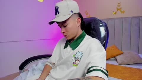 Nascary Fox online show from January 16, 8:35 pm