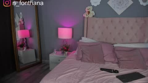 Nashly Fontana online show from November 24, 2:06 pm