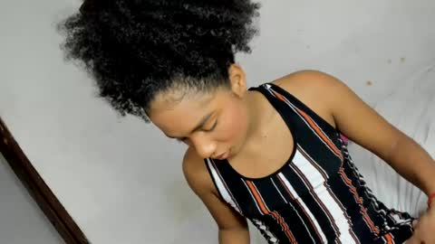 Snapshot of nasoumi__ chatting on July 25, 12:14 pm nassoumi online show from July 25, 12:14 pm