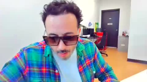 nassobout online show from July 23, 9:24 pm