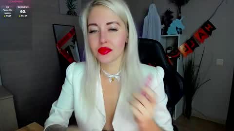 Snapshot of nastasya_cute chatting on November 7, 1:49 am Nastya online show from November 7, 1:49 am