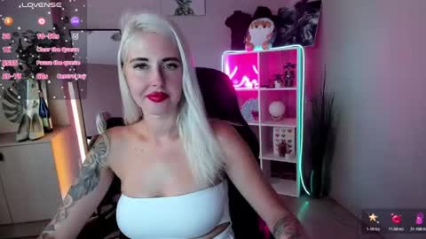Snapshot of nastasya_cute chatting on July 5, 4:19 am Nastya online show from July 5, 4:19 am