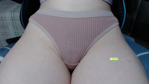 Snapshot of nastisweet chatting on September 14, 6:01 am Nastya online show from September 14, 6:01 am