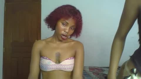 nasty_divah online show from May 2, 11:37 am