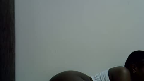 Snapshot of nasty_lolly chatting on April 24, 11:29 pm Lolly online show from April 24, 11:29 pm