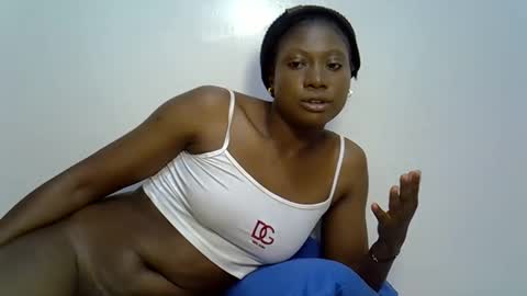 Snapshot of nasty_lolly chatting on May 6, 9:58 am Lolly online show from May 6, 9:58 am