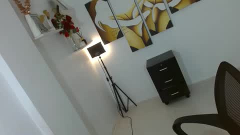 VALERIA online show from January 24, 7:30 am