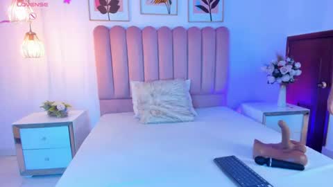 Snapshot of nastyalvanova chatting on June 17, 2:47 am Deisy online show from June 17, 2:47 am