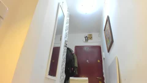 CATHERINE online show from February 10, 9:13 am