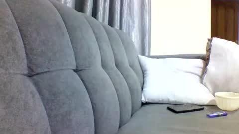 nastydiva1 online show from May 15, 11:45 pm