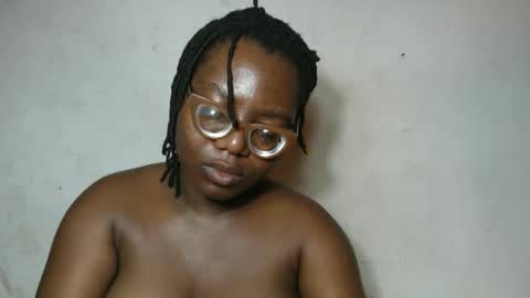 Snapshot of nastyhairy7 chatting on September 27, 5:01 am nastyhairy7 online show from September 27, 5:01 am