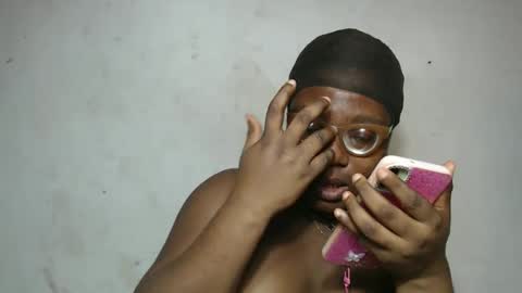 Snapshot of nastyhairy7 chatting on October 7, 5:59 am nastyhairy7 online show from October 7, 5:59 am