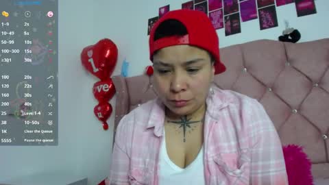 Snapshot of nat_evans8 chatting on June 4, 4:40 am nat_evans8 online show from June 4, 4:40 am