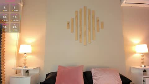 Natacha Diaz online show from September 9, 11:10 am