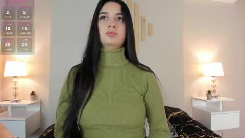 Natacha Diaz online show from October 21, 11:22 am