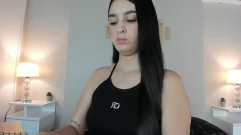 Natacha Diaz online show from November 24, 11:21 am