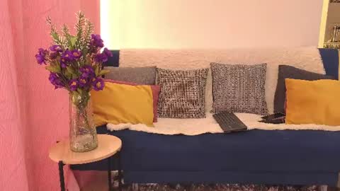 Snapshot of natakinski chatting on June 19, 8:01 pm NataKinski online show from June 19, 8:01 pm