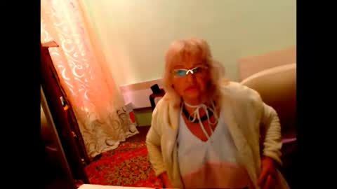 natali online show from October 22, 7:52 am