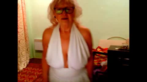 natali online show from April 16, 4:24 am