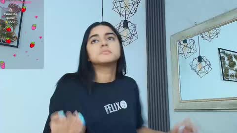 Snapshot of natalia_aguirre chatting on September 12, 12:16 pm Naty  online show from September 12, 12:16 pm