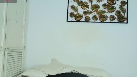 Snapshot of natalia_aguirre chatting on September 13, 12:05 pm Naty  online show from September 13, 12:05 pm