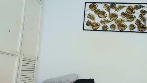 Snapshot of natalia_aguirre chatting on September 14, 12:15 pm Naty  online show from September 14, 12:15 pm