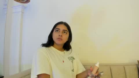 Snapshot of natalia_aguirre chatting on October 13, 12:27 pm Naty  online show from October 13, 12:27 pm