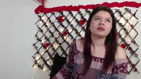 Natalia Walker online show from April 18, 7:07 pm