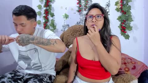 nataliaandjulliam online show from November 10, 6:34 am